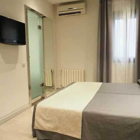 Πανσιόν Benidorm Βαρκελώνη