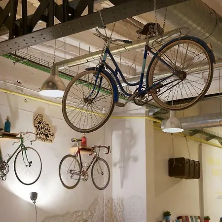 Bed & Bike *