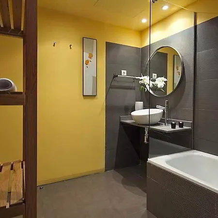 Apartment Inside Sants Barcelona
