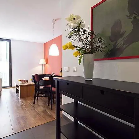 Inside Sants