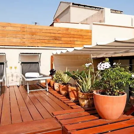 Apartment Inside Mercat