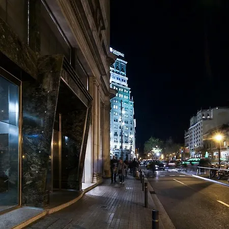 Uma Passeig De Gracia 16 * ברצלונה
