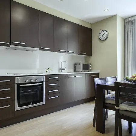 Apartamento Short Group Camp Nou Serviced *