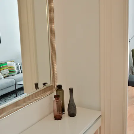 Apartment Way To Bcn Casa Rovira *