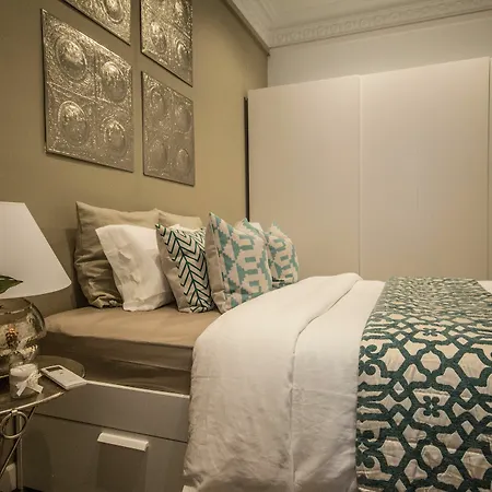 Apartment Way To Bcn Casa Rovira
