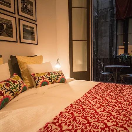 Apartment Way To Bcn Casa Rovira *