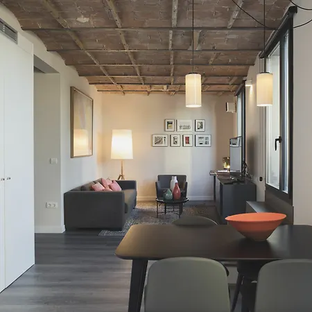 Casagrand Luxury Apartamento