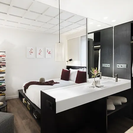 Yurbban Ramblas Boutique Hotell 3*