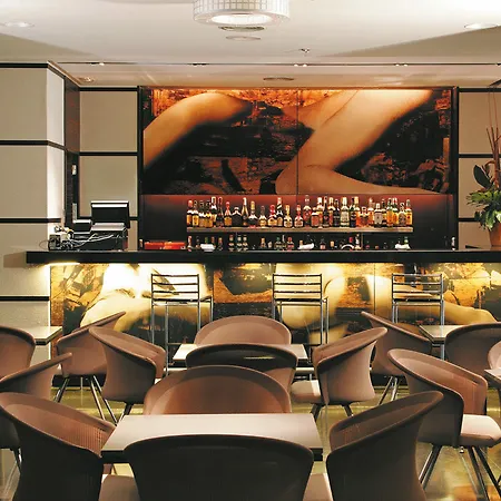 Hotell H10 Universitat (adults Only)