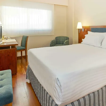 Otel Nh Entenza Barselona