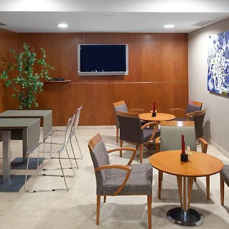 Hotel Catalonia Born