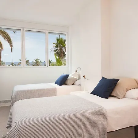 Rent Beach-diagonal Mar