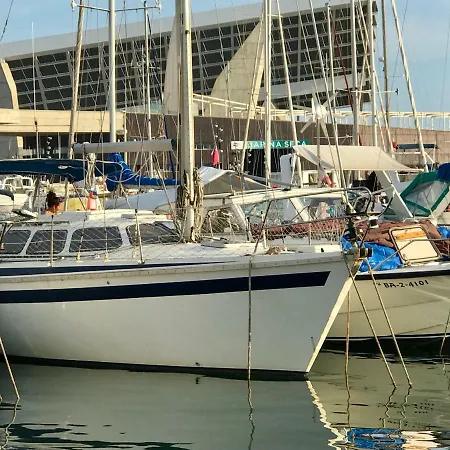 Sleep & Boats Barcelona Sant Adria de Besos