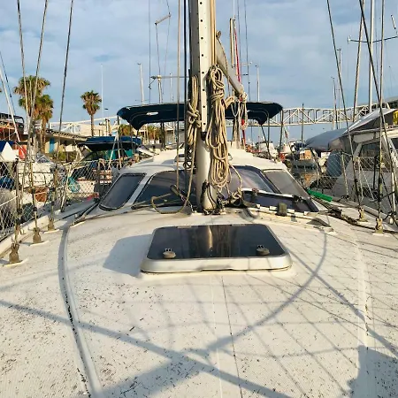 Botel Sleep & Boats Barcelona Sant Adria de Besos