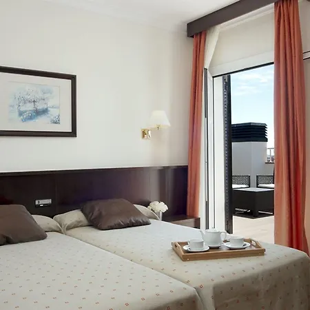 Gaudi Отель 3*