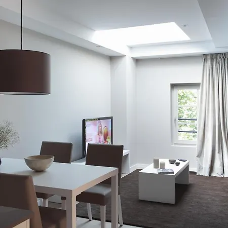 Rambla 102 Apartment
