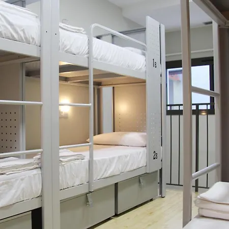 Hostal Bcnsporthostels