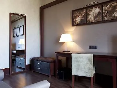 Hotell Center 4*