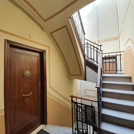 Penthouse In Sagrada Familia * برشلونة
