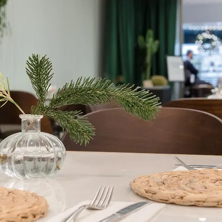 Mariano Cubi Hotel 4*