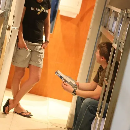 Sea Hostel *