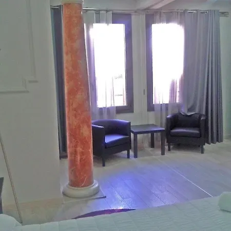 Hostal Bcnsporthostels *
