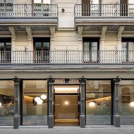 Raval House Hotel