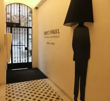 Eric Vökel Boutique – Sagrada Familia * Barcelona