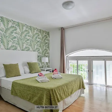 Alcam Office Up Apartment Barcelona