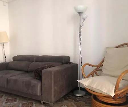 1 Casual Βαρκελώνη