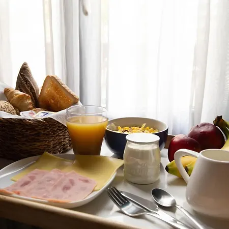 Umma Boutique Bed & Breakfast 3*