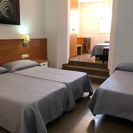 招待所 德拉斯萨勒斯旅馆 2*