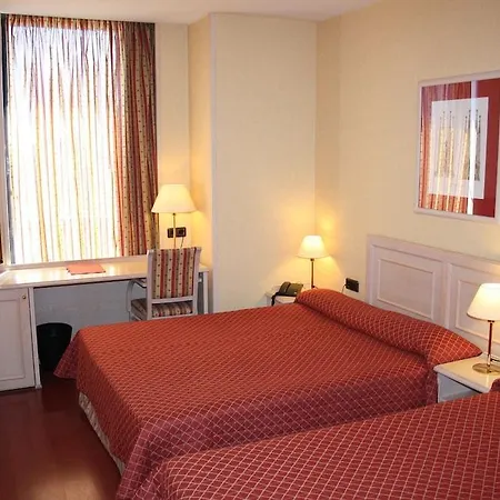 Sunotel Aston Hotel 3*