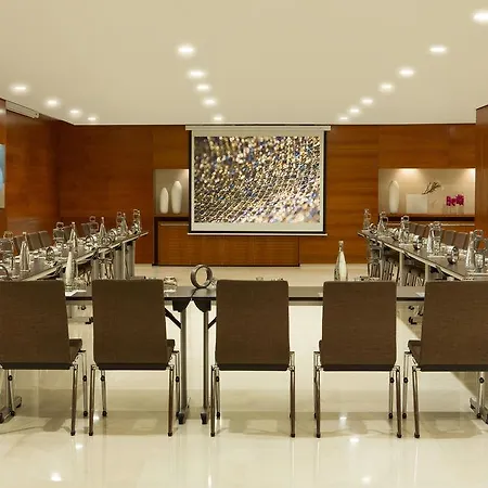 Hotel Renaissance