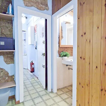 Apartamedntos St Pere Mitja 2 Hotel Barcelona