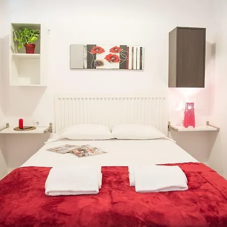 Hotel Apartamedntos St Pere Mitja 2 Barcelona