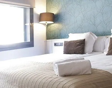 Fifteen Aparthotel