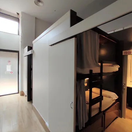Ant Hostel