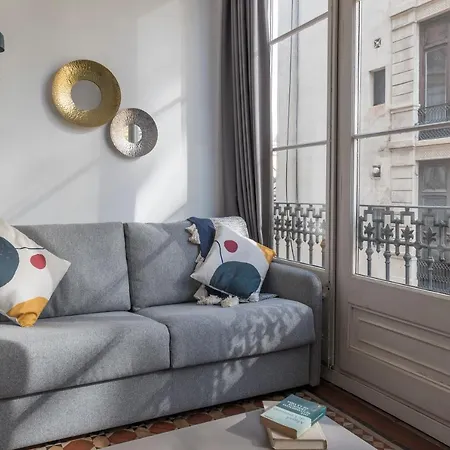 Guest house Hostalin Gran Via 3*