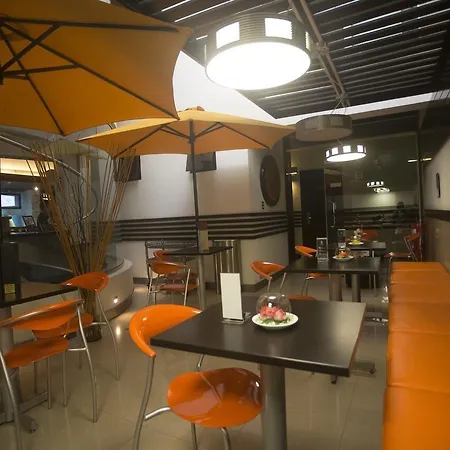 Hotel Ginebra