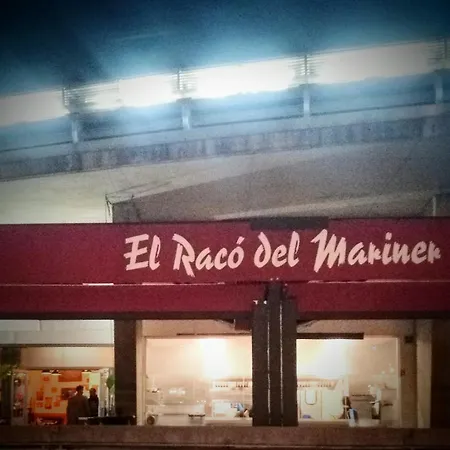 Boat House Barcelona Botel Sant Adria de Besos