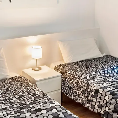 Sagrada Familia Gaudi Apartment