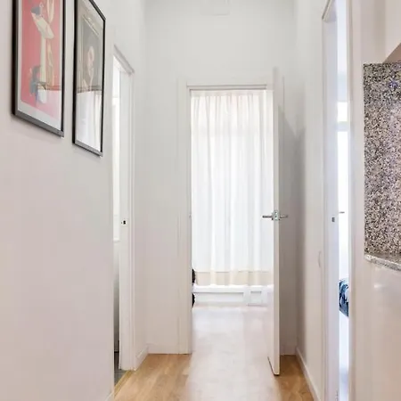 Apartment Sagrada Familia Gaudi Barcelona