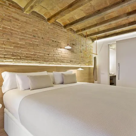Friendly Parlament Apartment Barcelona