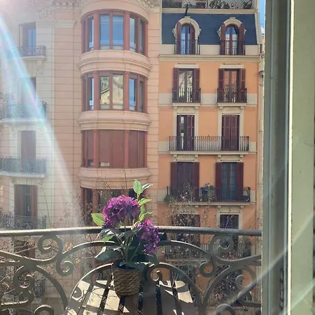 Barcelona Central Apartments Apartment
