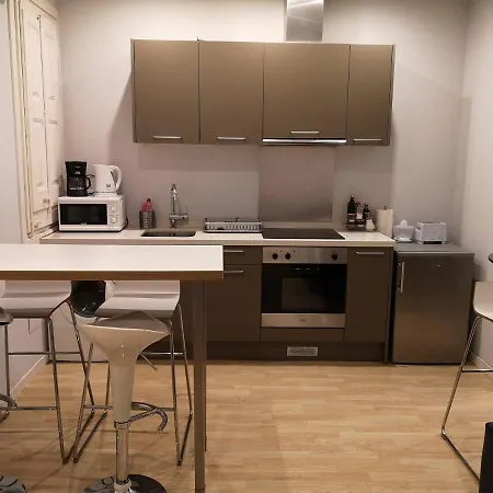 Aparteasy - Gracia Apartments