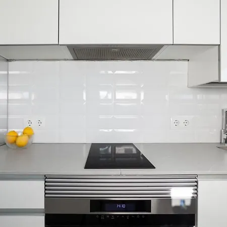 Sunny Terrace Attic In Plaza Espana - New Elevator Apartment Barcelona