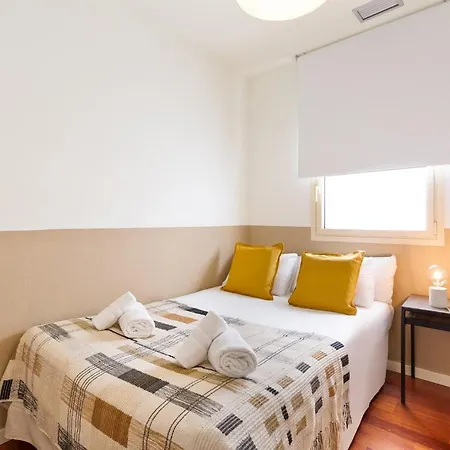 Ola Living Plaza Catalunya Daire *