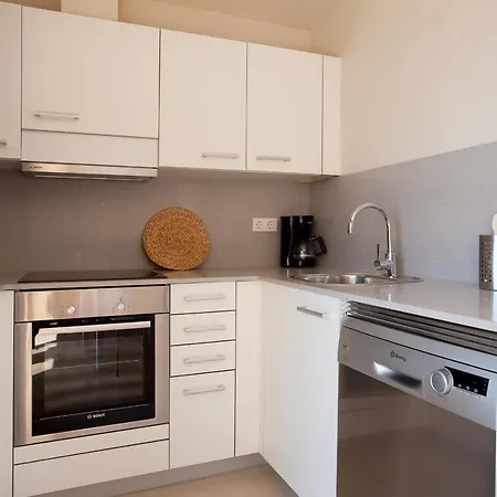 Ab Park Gueell-gaudi Apartment