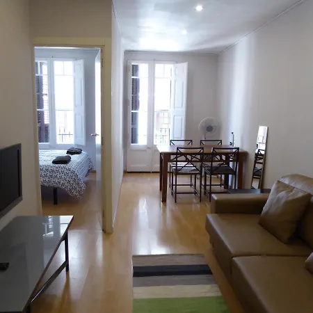 Aparteasy - Gracia Apartments * Barcelona